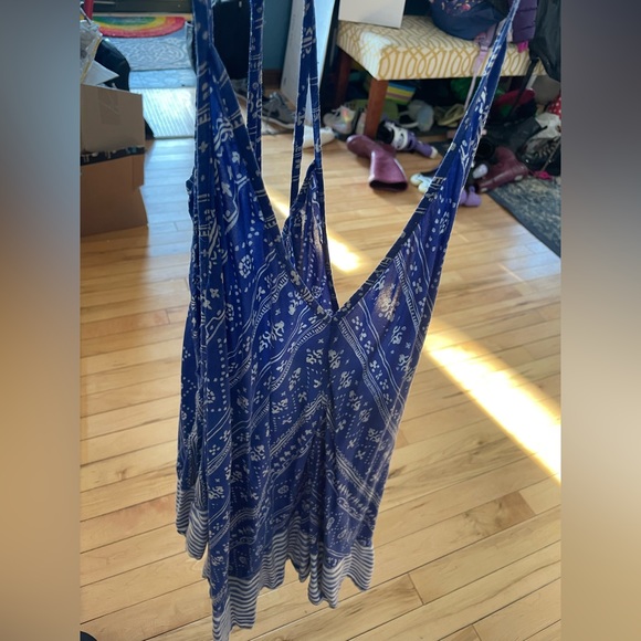 Sun & Shadow Blue and White Open Back Tank Top - Picture 2 of 5